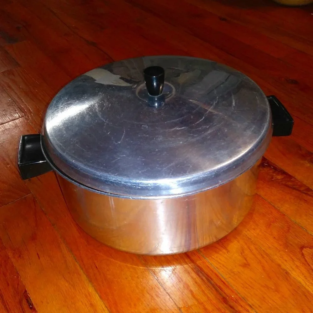 Vintage Regal Ware 5 quart QT Aluminum pot /pan